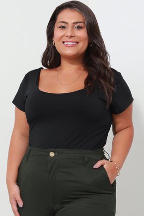 01 body basico decote redondo